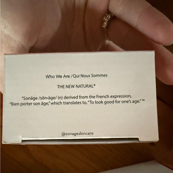 💚 2/$30 SONAGE Baby Frioz Facial Ice Globes - Picture 10 of 11